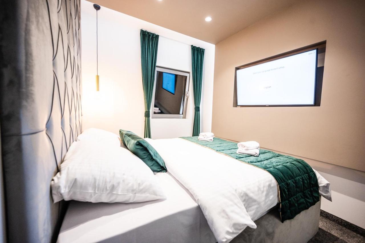 Dms Apartments & Suites Sarajevo Vogosca Ngoại thất bức ảnh